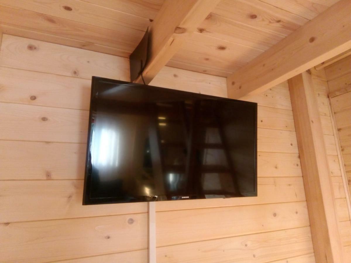Apartamenty Pod Lipami Junoszyno Buitenkant foto